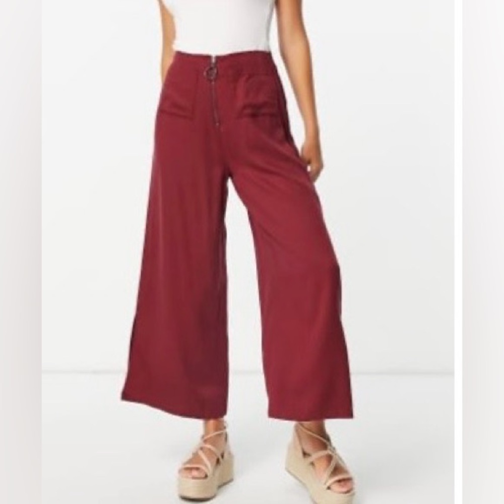 EUC Native Youth Wide Leg Pants in Burgundy